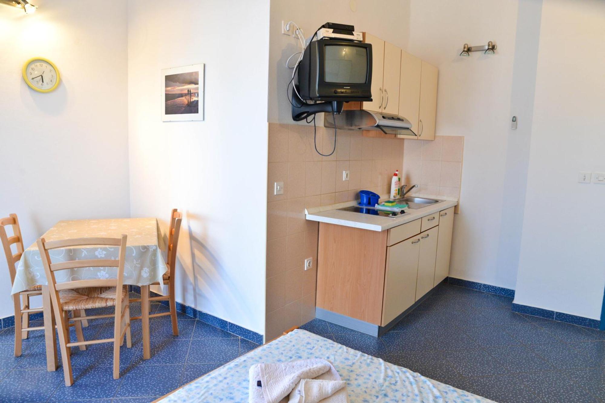 Apartments Lonic Kukljica Δωμάτιο φωτογραφία