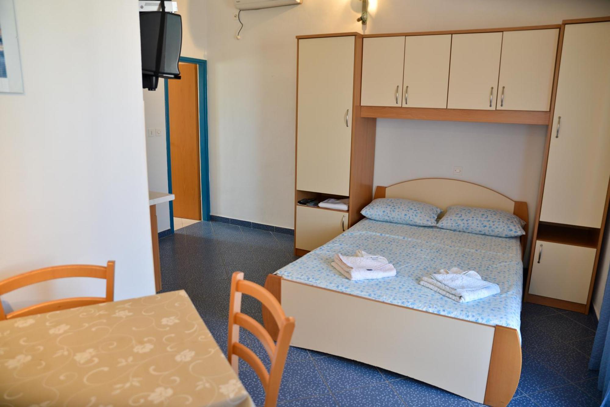 Apartments Lonic Kukljica Δωμάτιο φωτογραφία