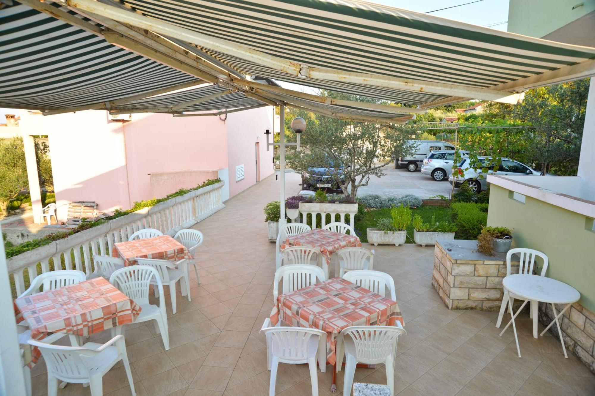 Apartments Lonic Kukljica Εξωτερικό φωτογραφία