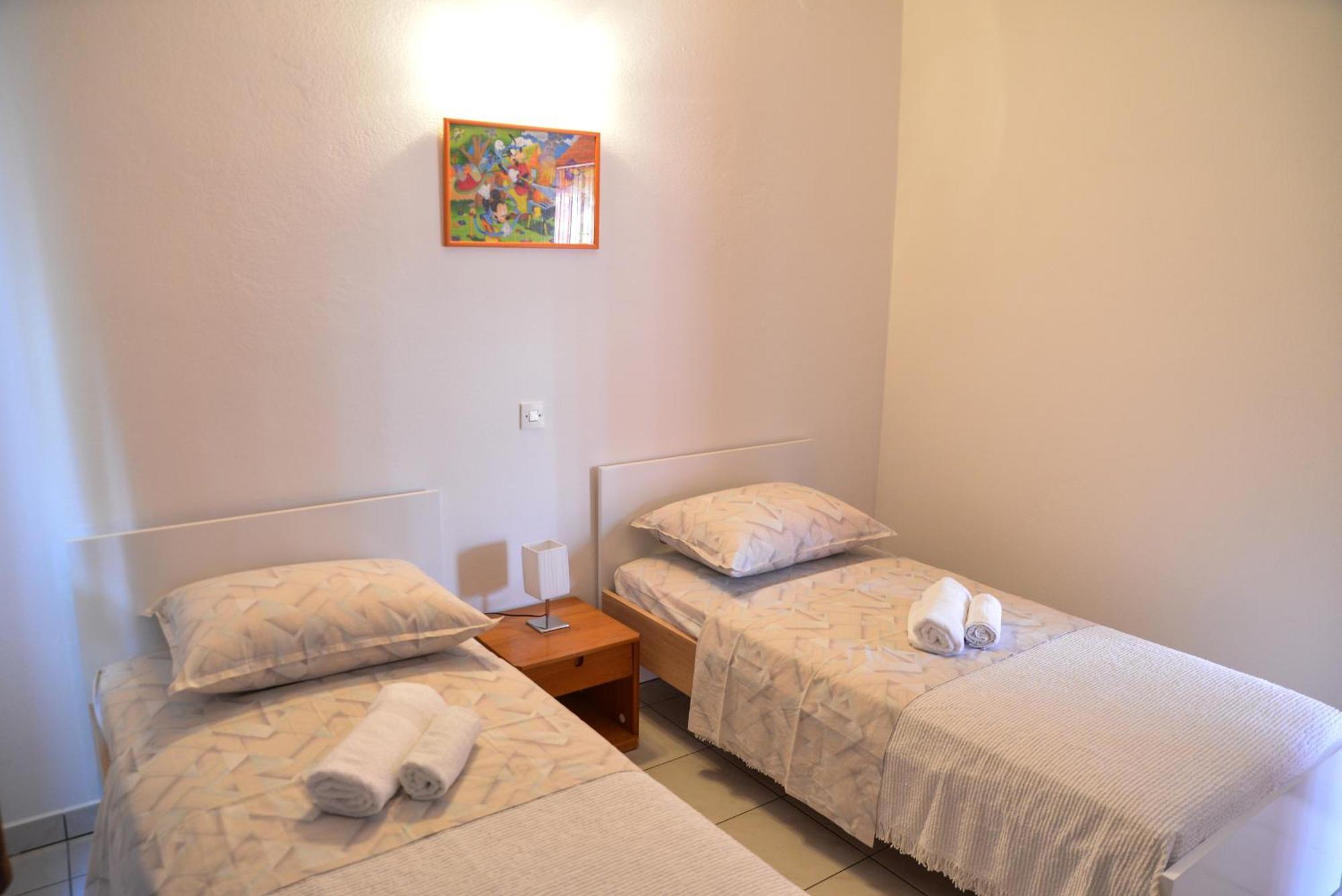 Apartments Lonic Kukljica Εξωτερικό φωτογραφία
